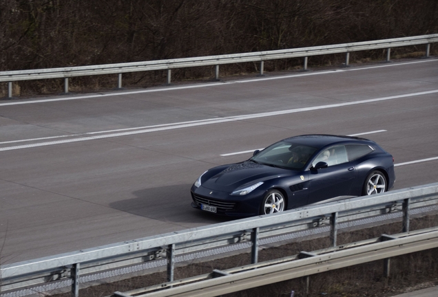 Ferrari GTC4Lusso