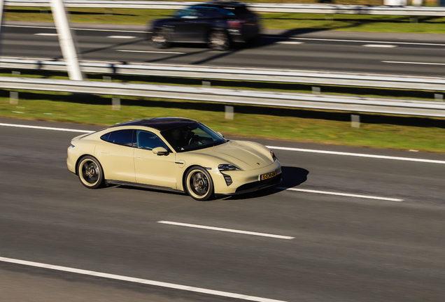 Porsche Taycan GTS Hockenheimring Edition