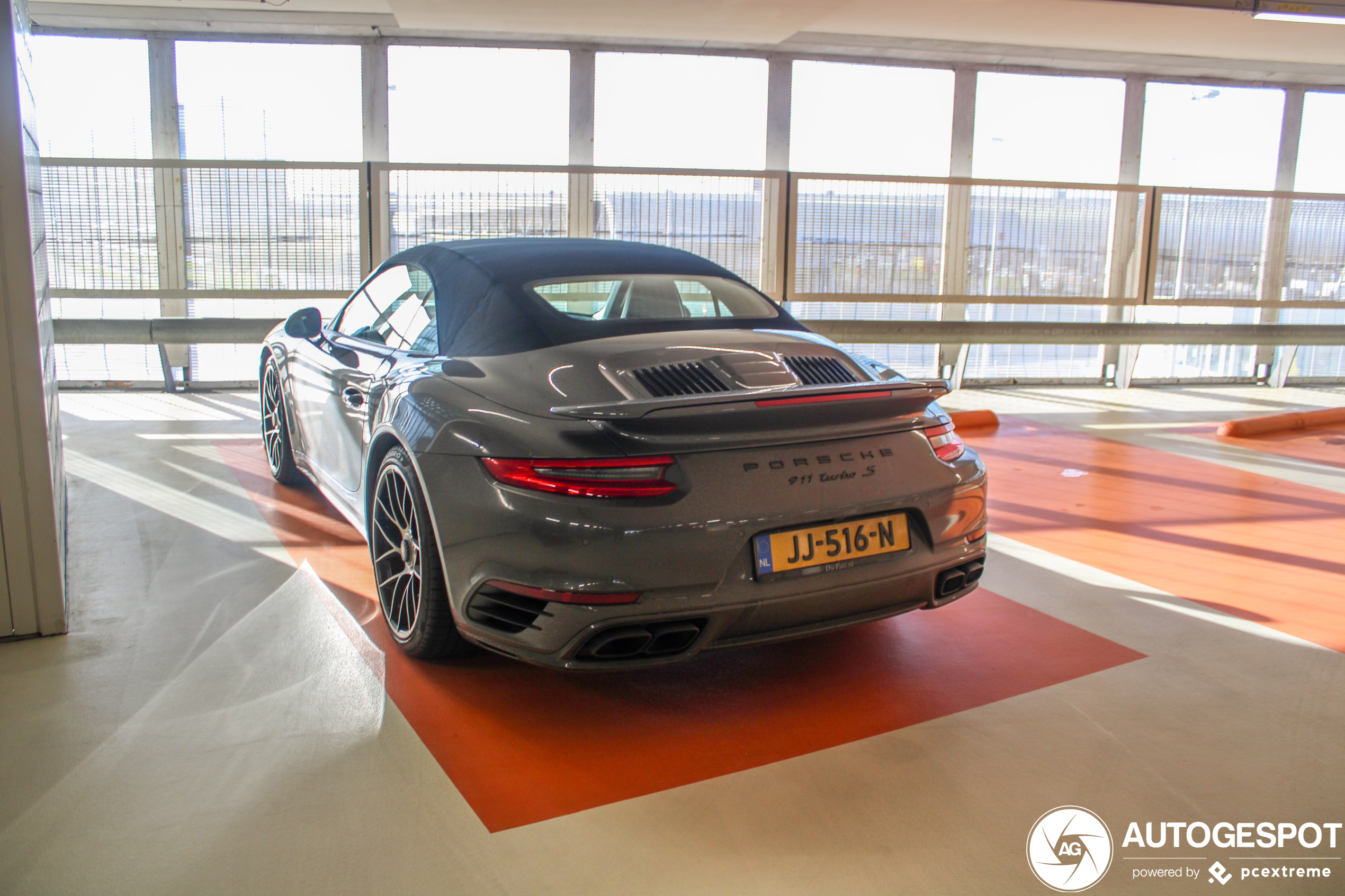 Porsche 991 Turbo S Cabriolet MkII