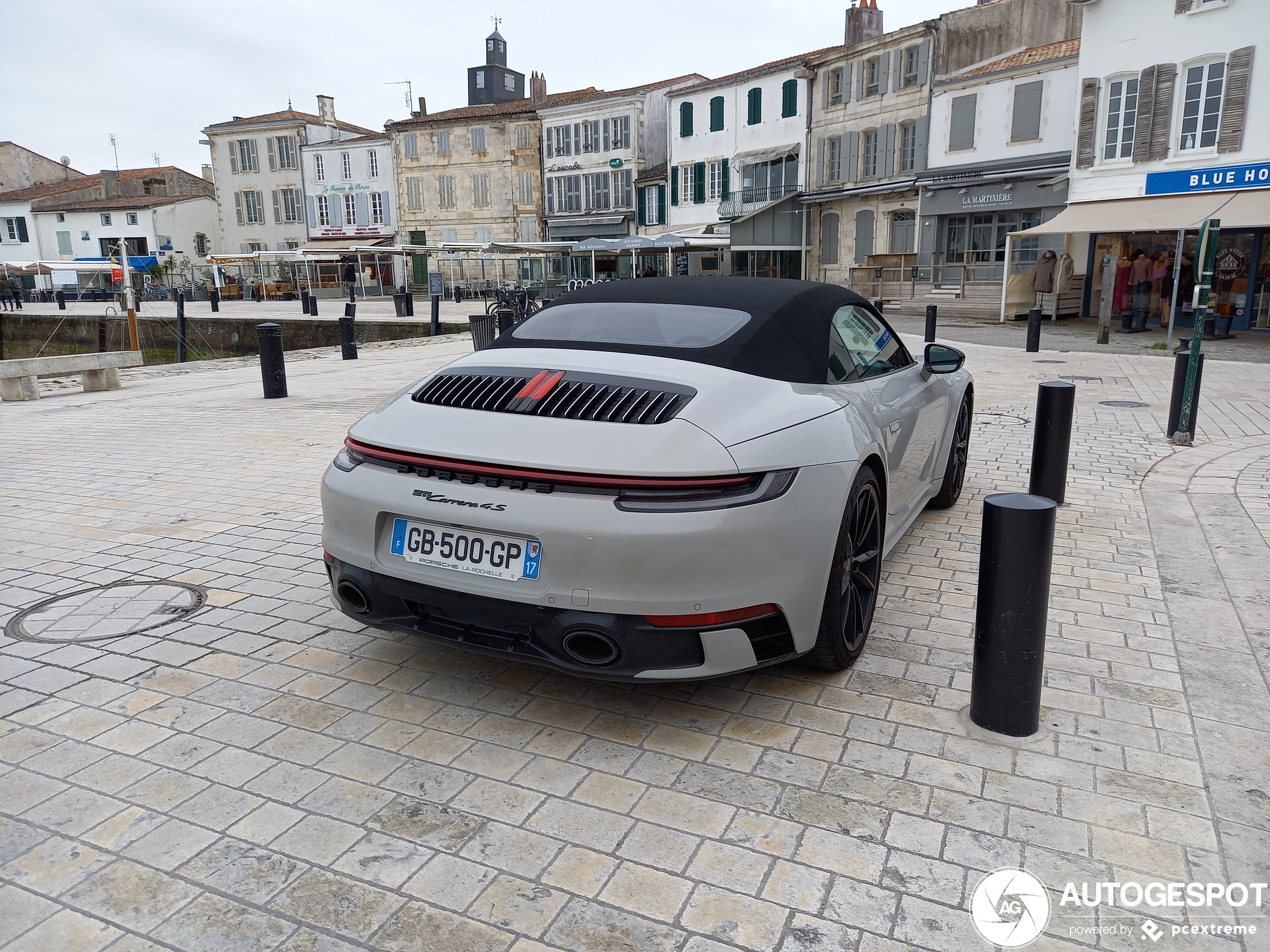 Porsche 992 Carrera 4S Cabriolet