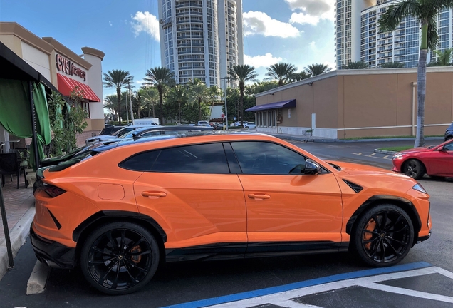 Lamborghini Urus