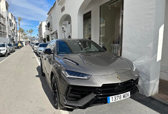 Lamborghini Urus S