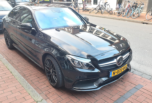 Mercedes-AMG C 63 S W205