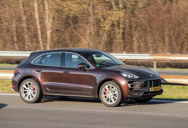 Porsche 95B Macan Turbo