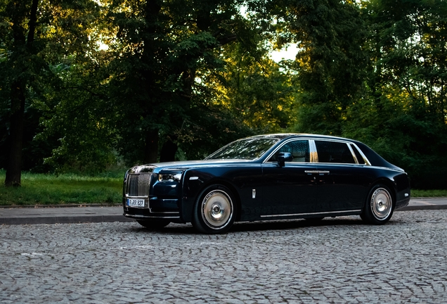 Rolls-Royce Phantom VIII EWB Series II