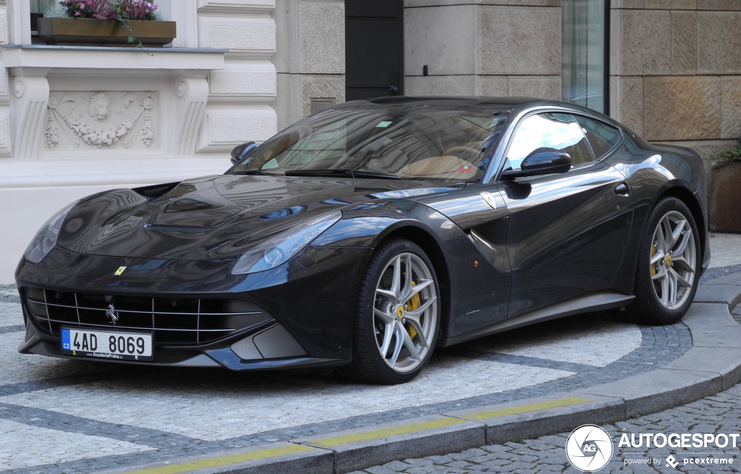 Ferrari F12berlinetta