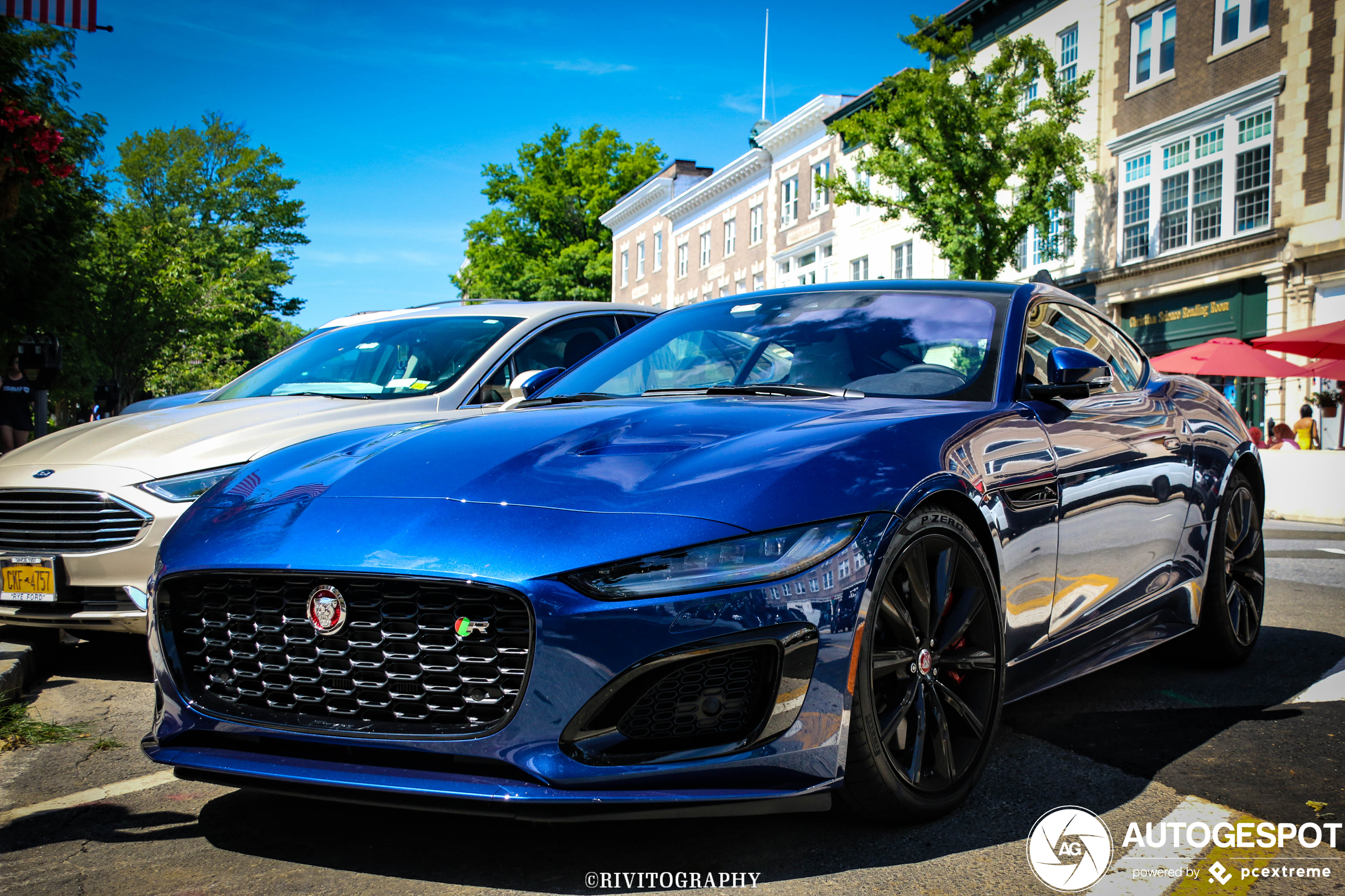 Jaguar F-TYPE R Coupé 2020