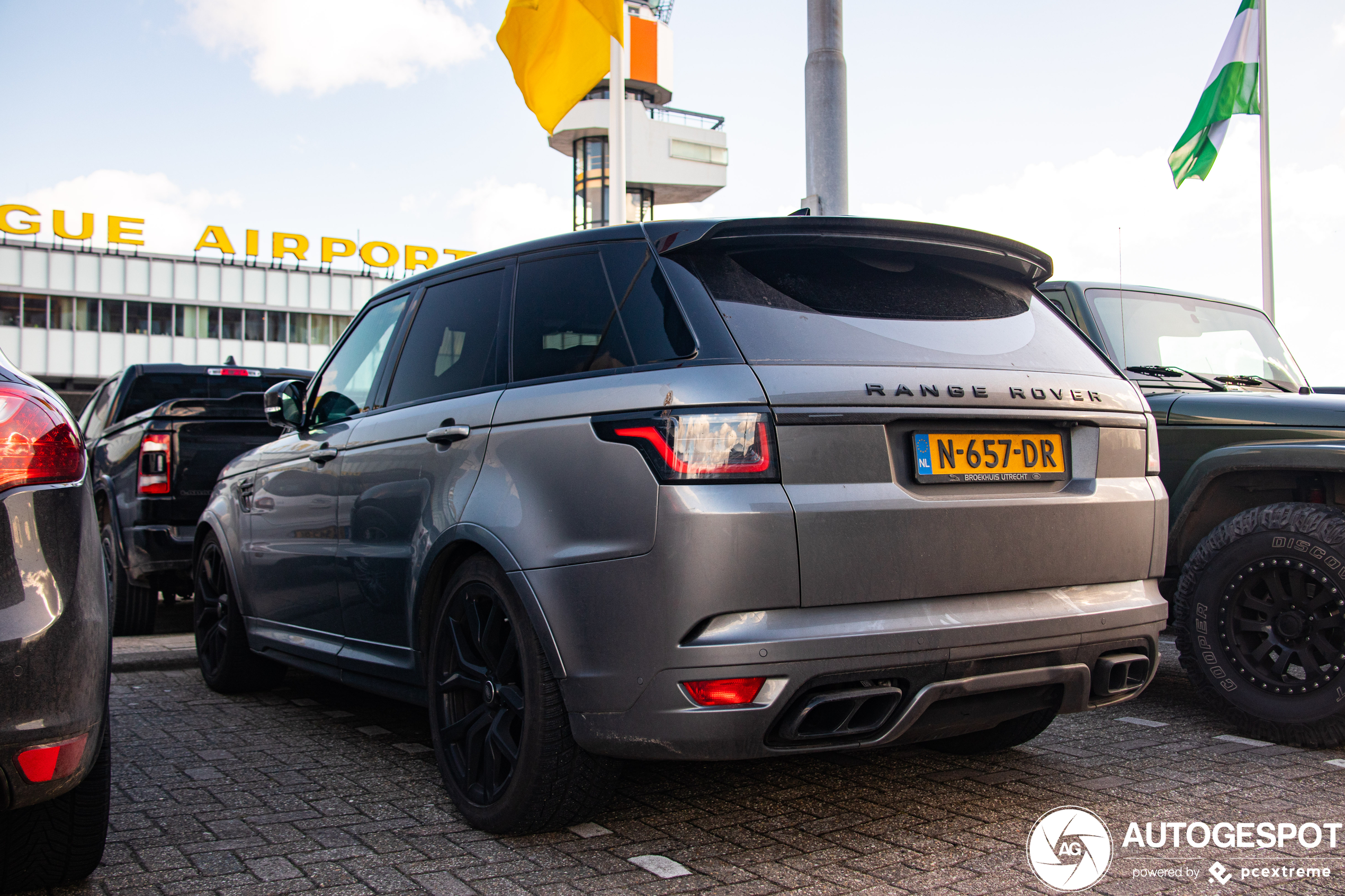 Land Rover Range Rover Sport SVR 2018 Carbon Edition