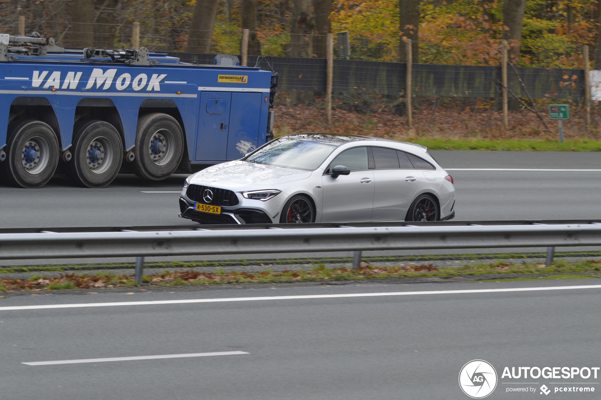 Mercedes-AMG CLA 45 S Shooting Brake X118