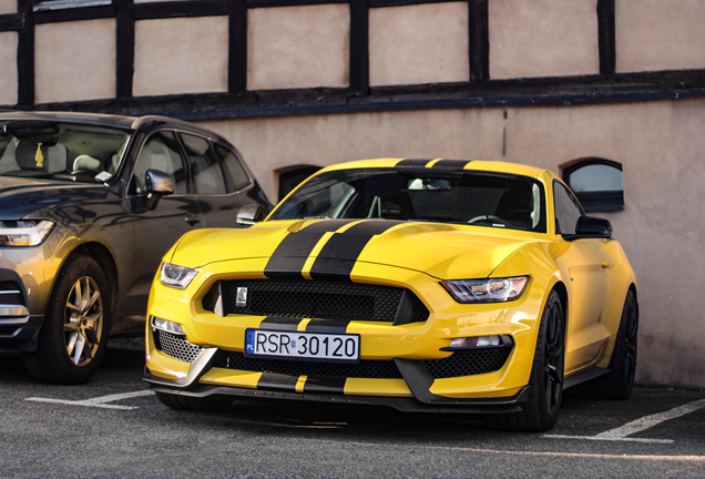 Ford Mustang Shelby GT350 2015