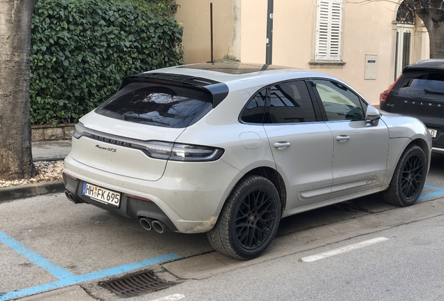 Porsche 95B Macan GTS MkIII