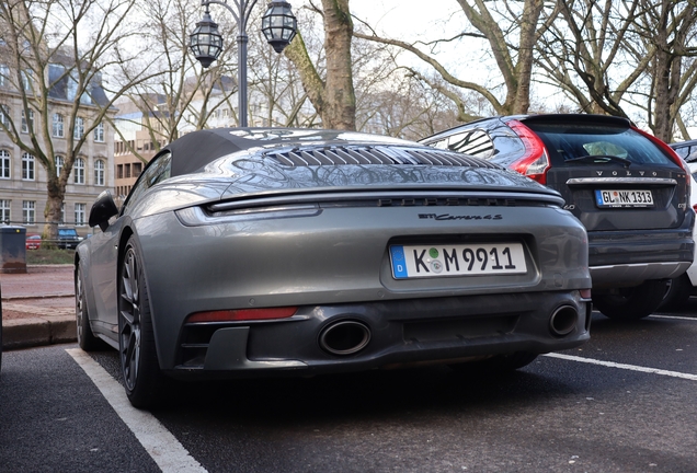 Porsche 992 Carrera 4S Cabriolet