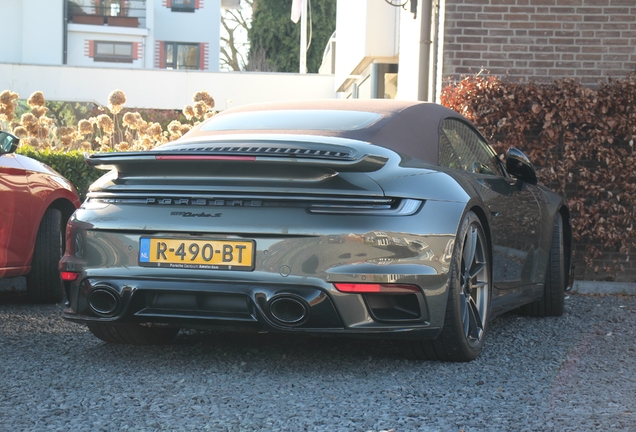 Porsche 992 Turbo S Cabriolet