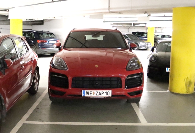 Porsche 9YA Cayenne GTS