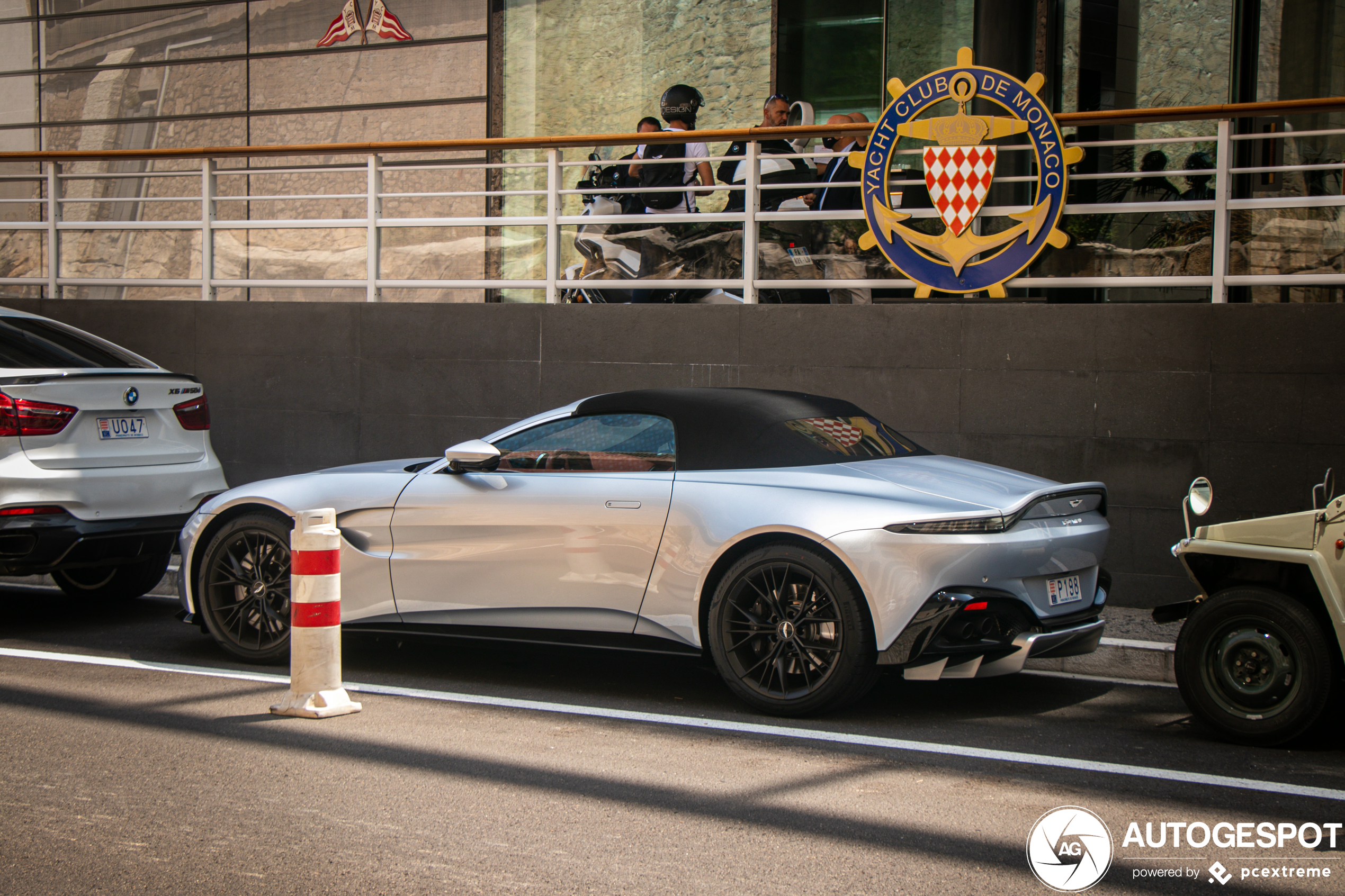 Aston Martin V8 Vantage Roadster 2020