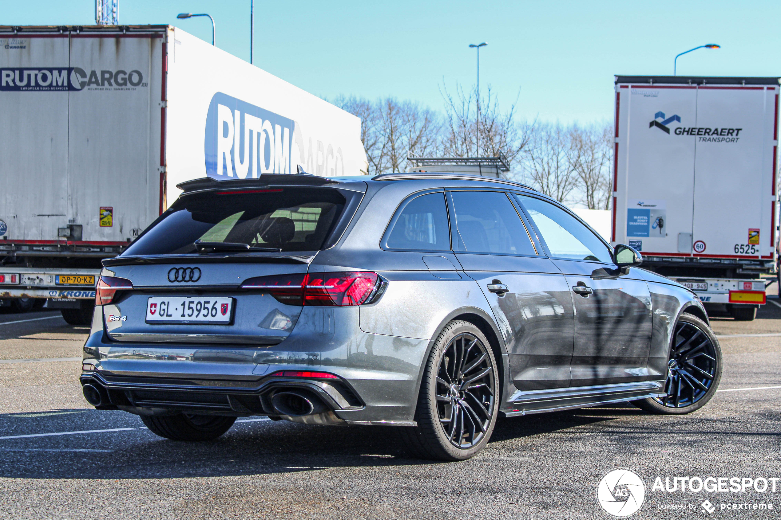 Audi RS4 Avant B9 2020 Urban