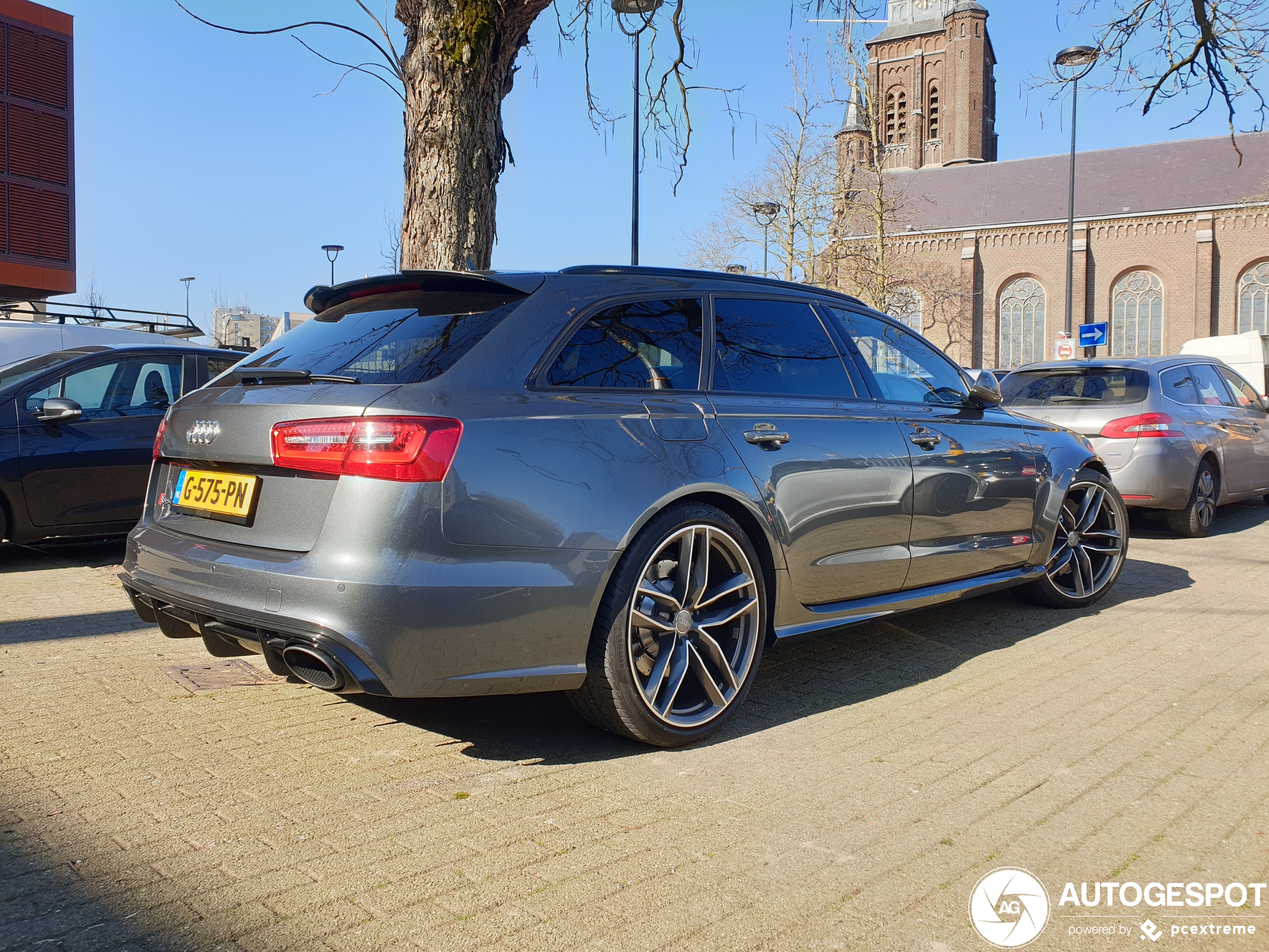 Audi RS6 Avant C7