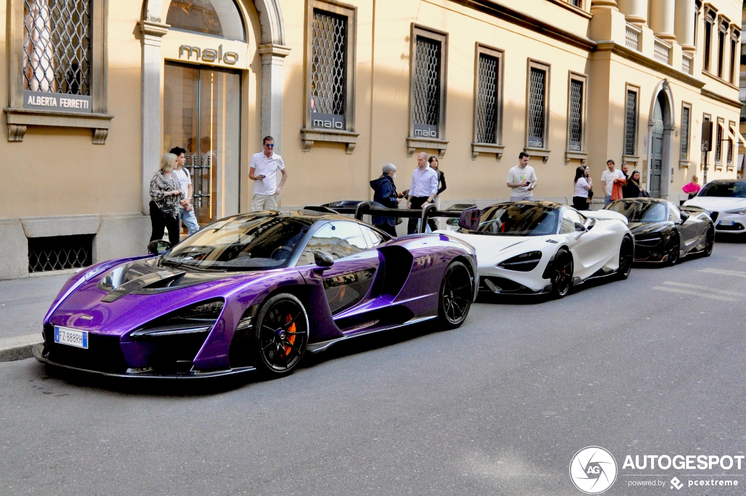 McLaren 765LT