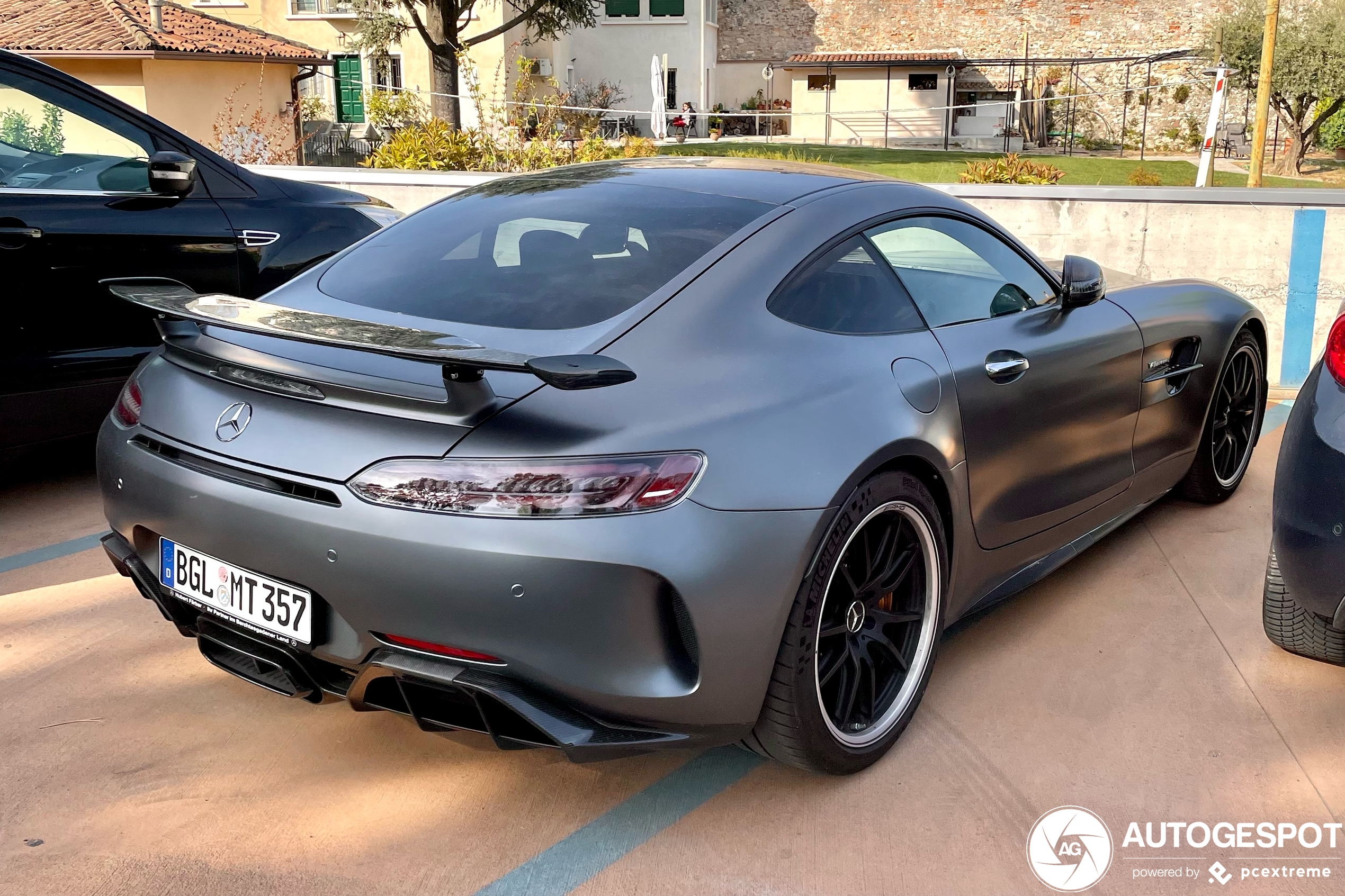 Mercedes-AMG GT R C190 2019