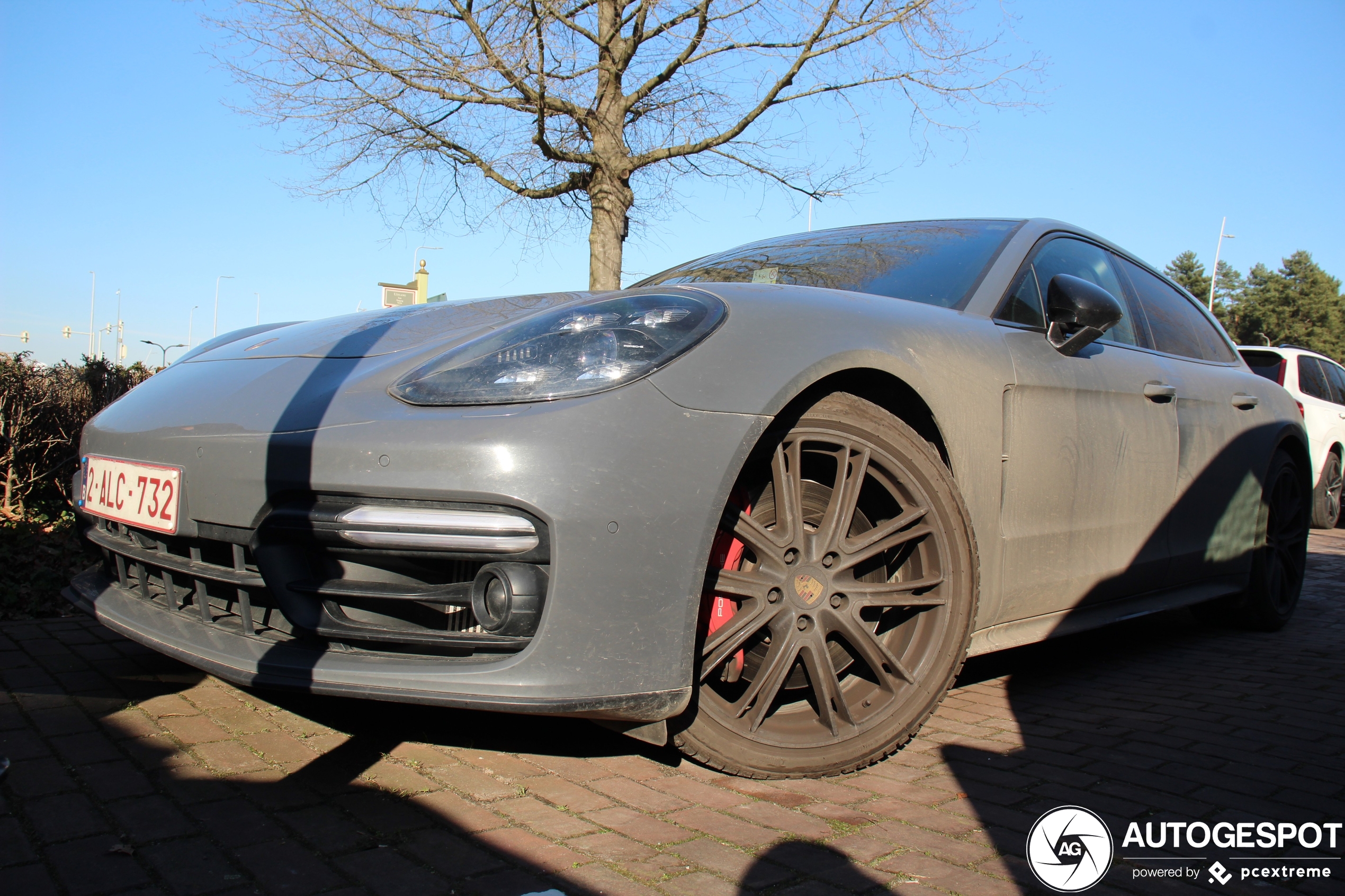 Porsche 971 Panamera GTS Sport Turismo