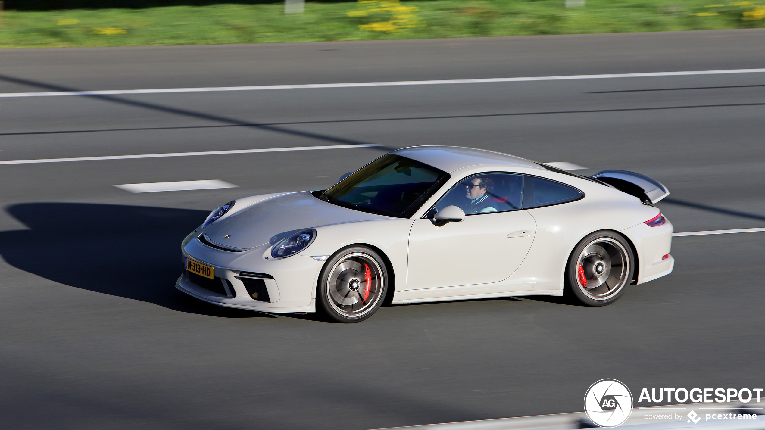 Porsche 991 GT3 Touring