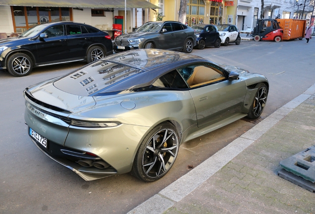 Aston Martin DBS Superleggera