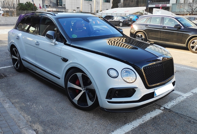 Bentley Bentayga Black Edition