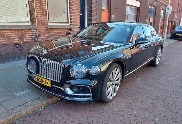 Bentley Flying Spur V8 2021