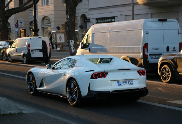 Ferrari 812 GTS