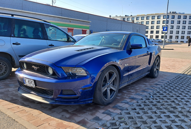 Ford Mustang GT 2013