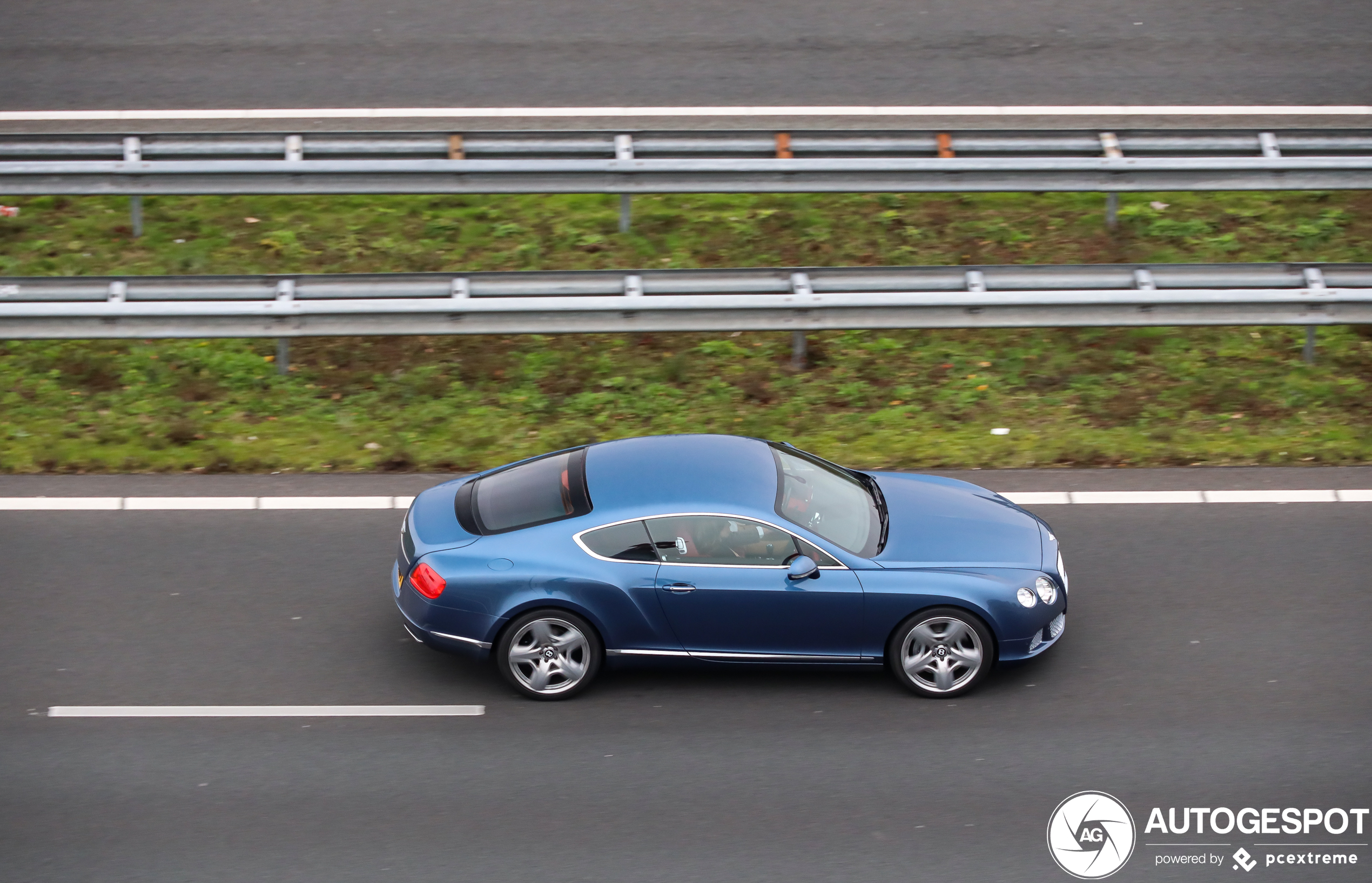 Bentley Continental GT 2012