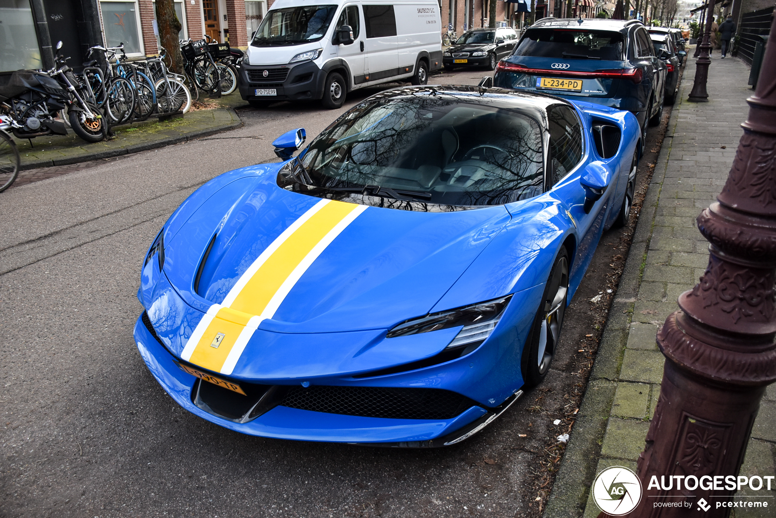 Ferrari SF90 Stradale