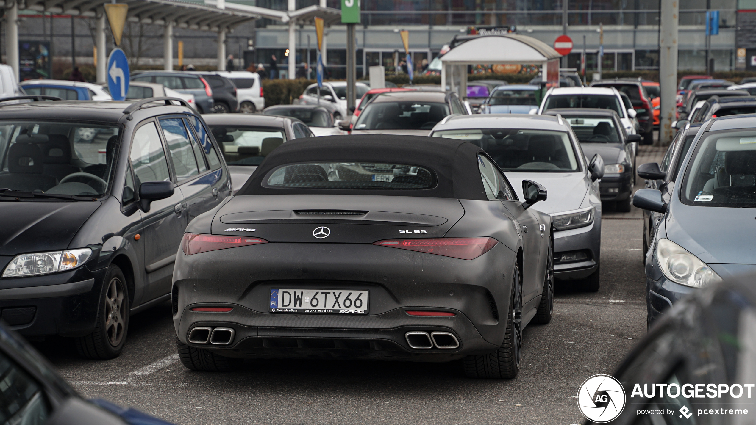 Mercedes-AMG SL 63 R232