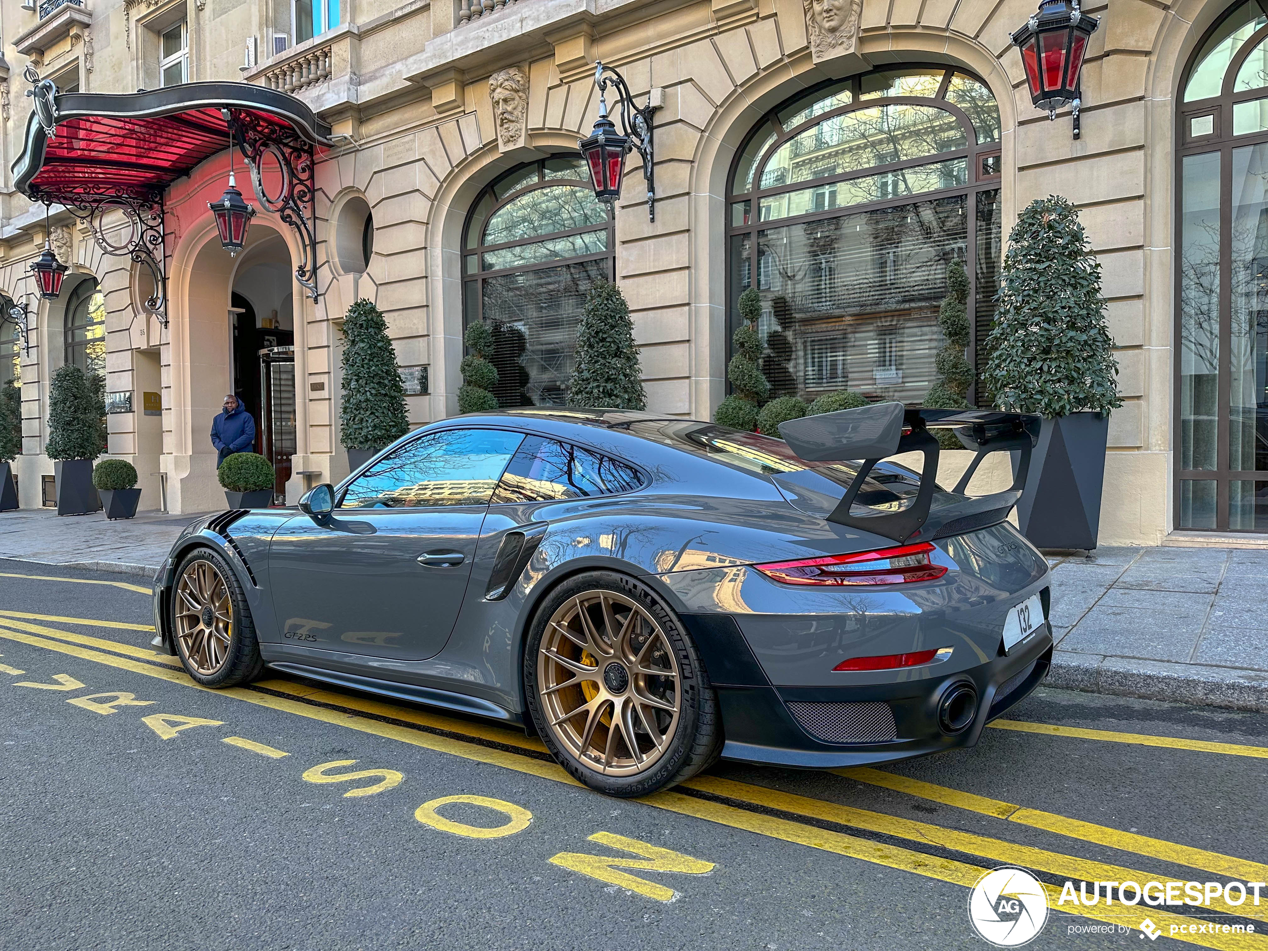 Porsche 991 GT2 RS Weissach Package