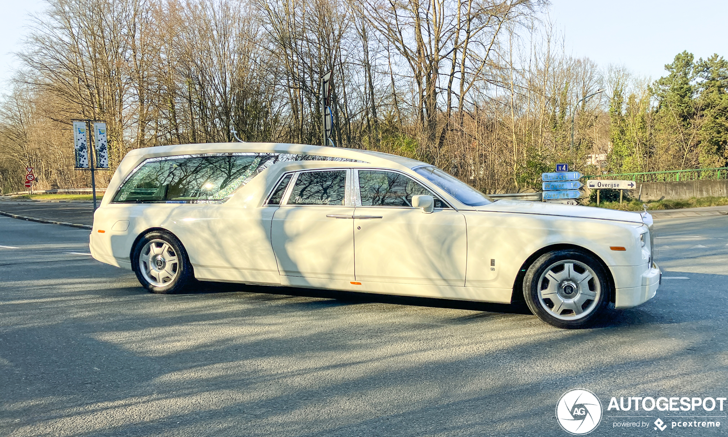 Rolls-Royce Phantom Hearse B12