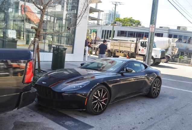 Aston Martin DB11