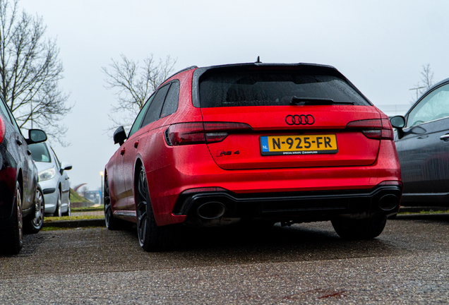 Audi RS4 Avant B9