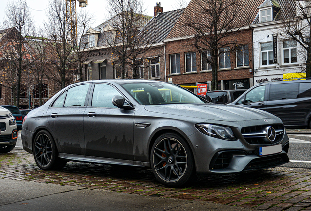 Mercedes-AMG E 63 S W213 Edition 1