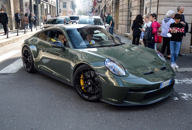 Porsche 992 GT3 Touring