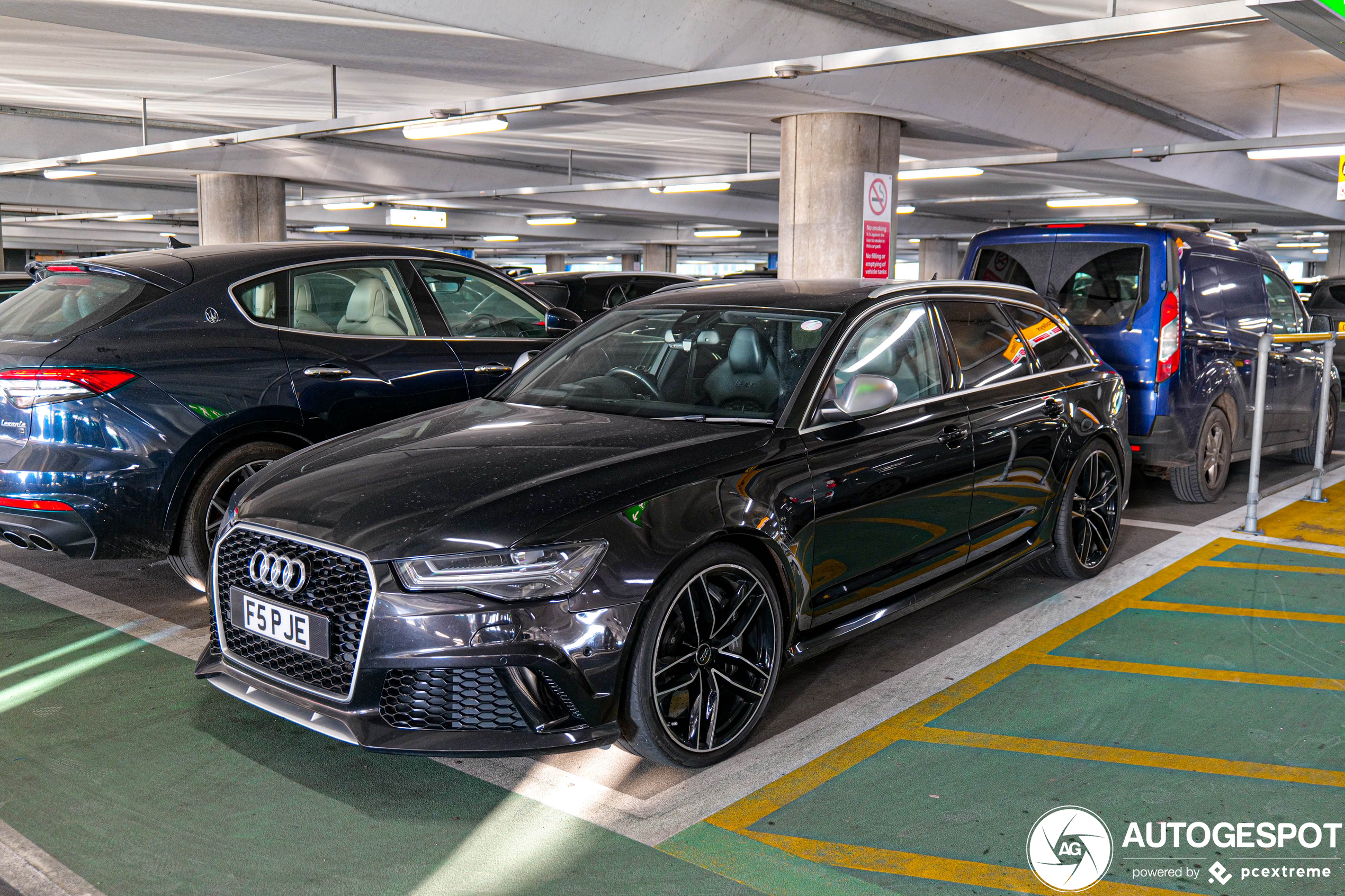 Audi RS6 Avant C7 2015