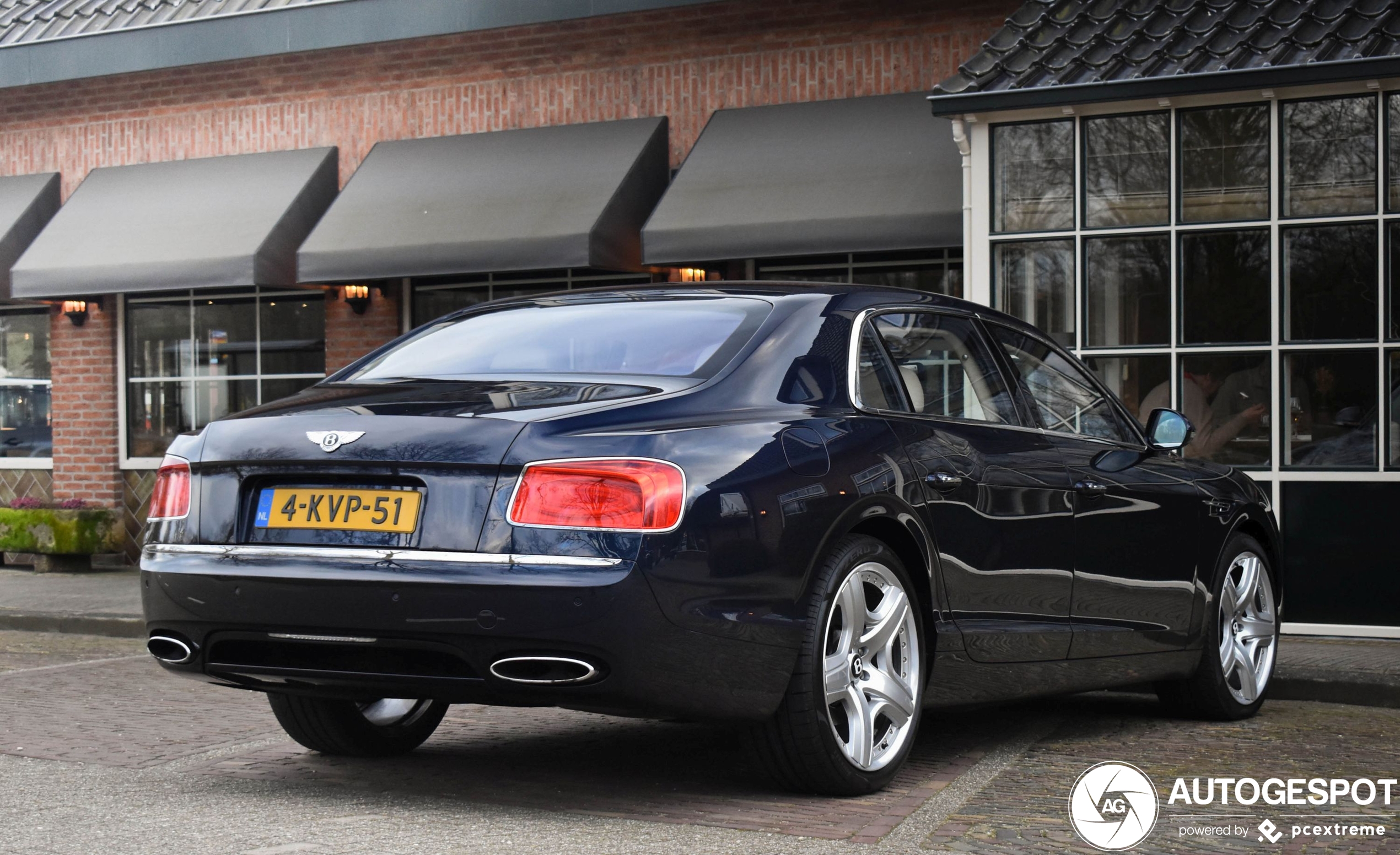 Bentley Flying Spur W12