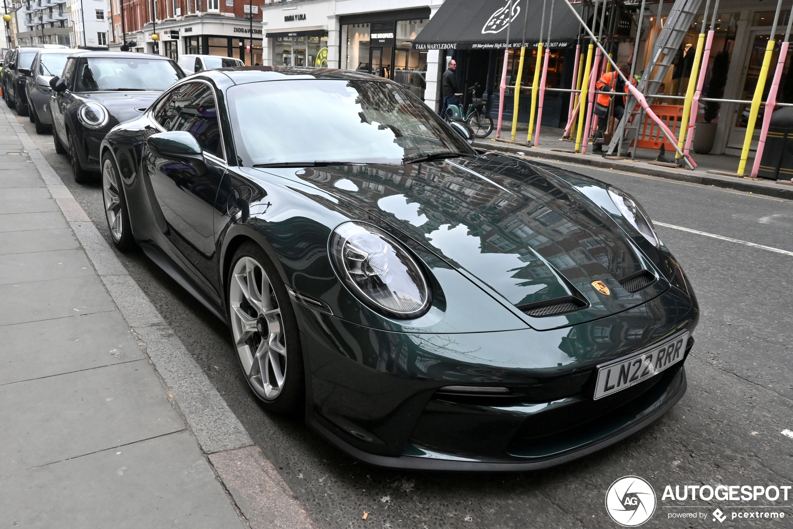 Porsche 992 GT3 Touring