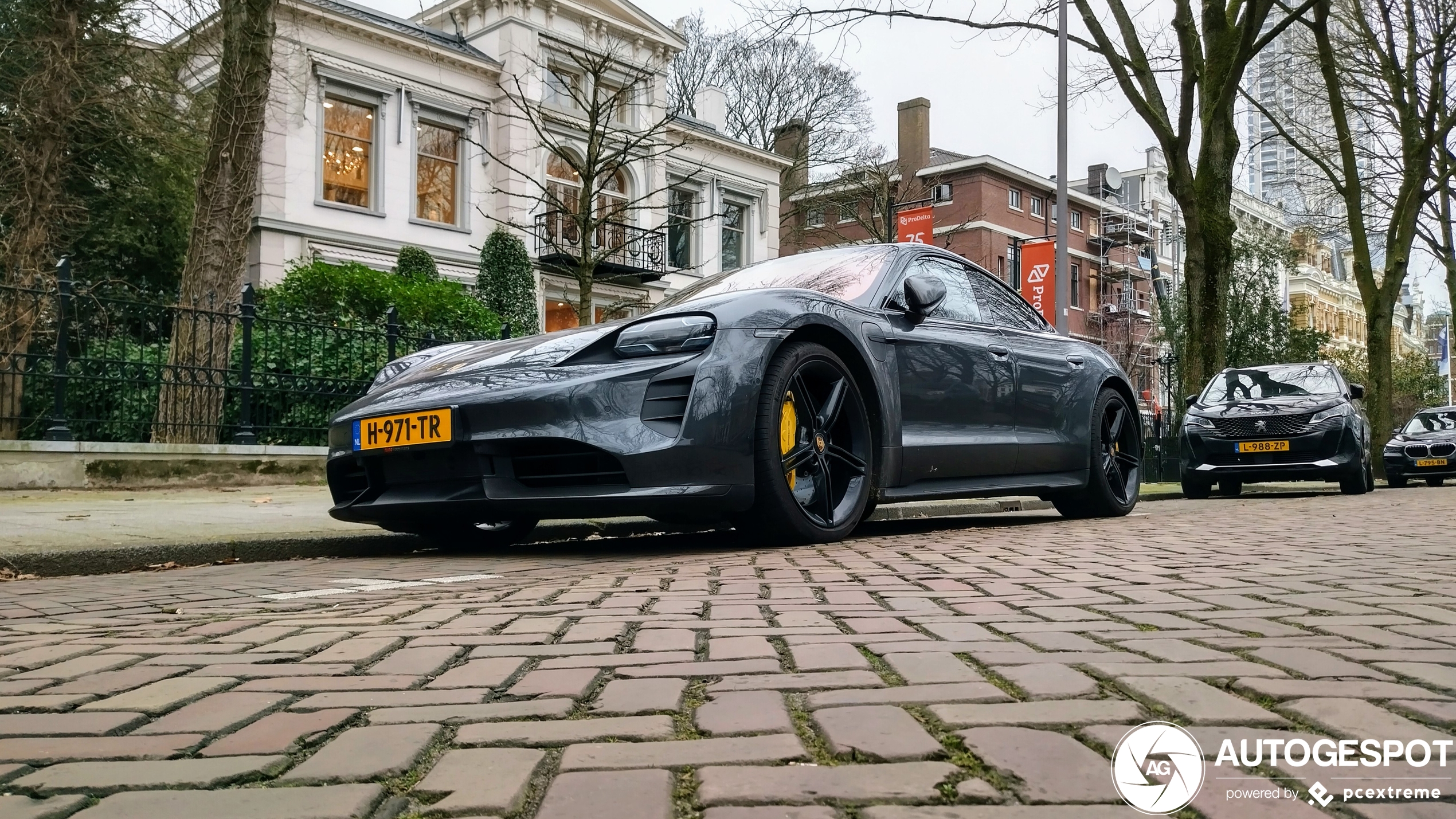 Porsche Taycan Turbo S