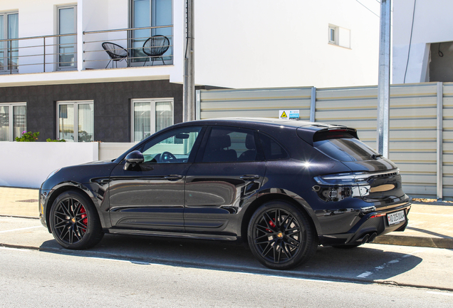 Porsche 95B Macan GTS MkIII