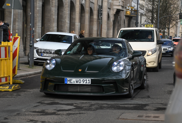 Porsche 992 GT3 Touring