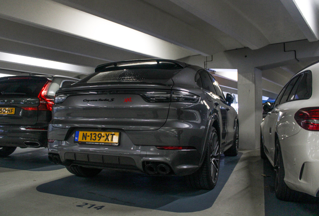 Porsche Cayenne Coupé Turbo S E-Hybrid