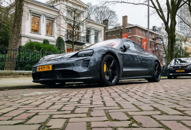 Porsche Taycan Turbo S