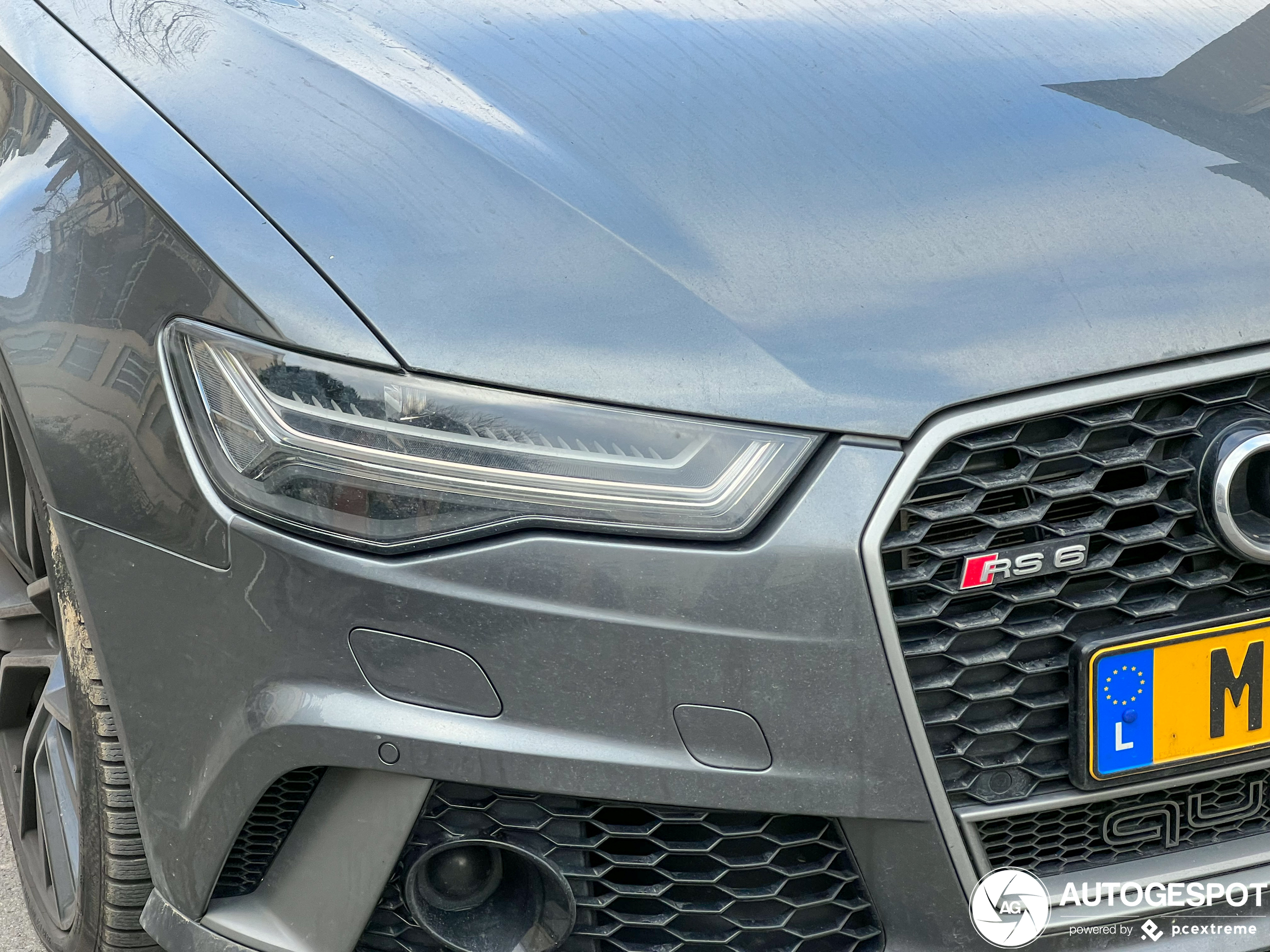 Audi RS6 Avant C7 2015