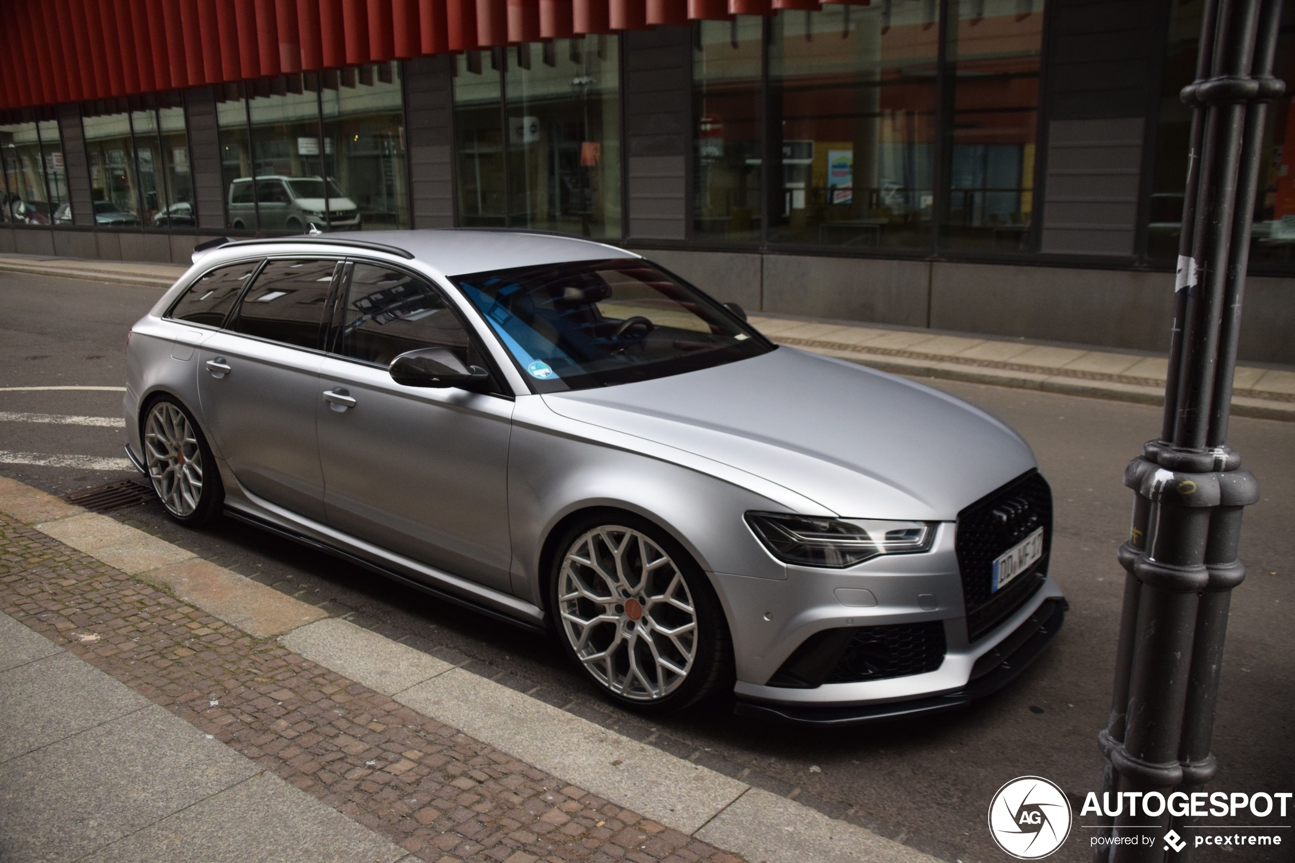 Audi RS6 Avant C7 2015