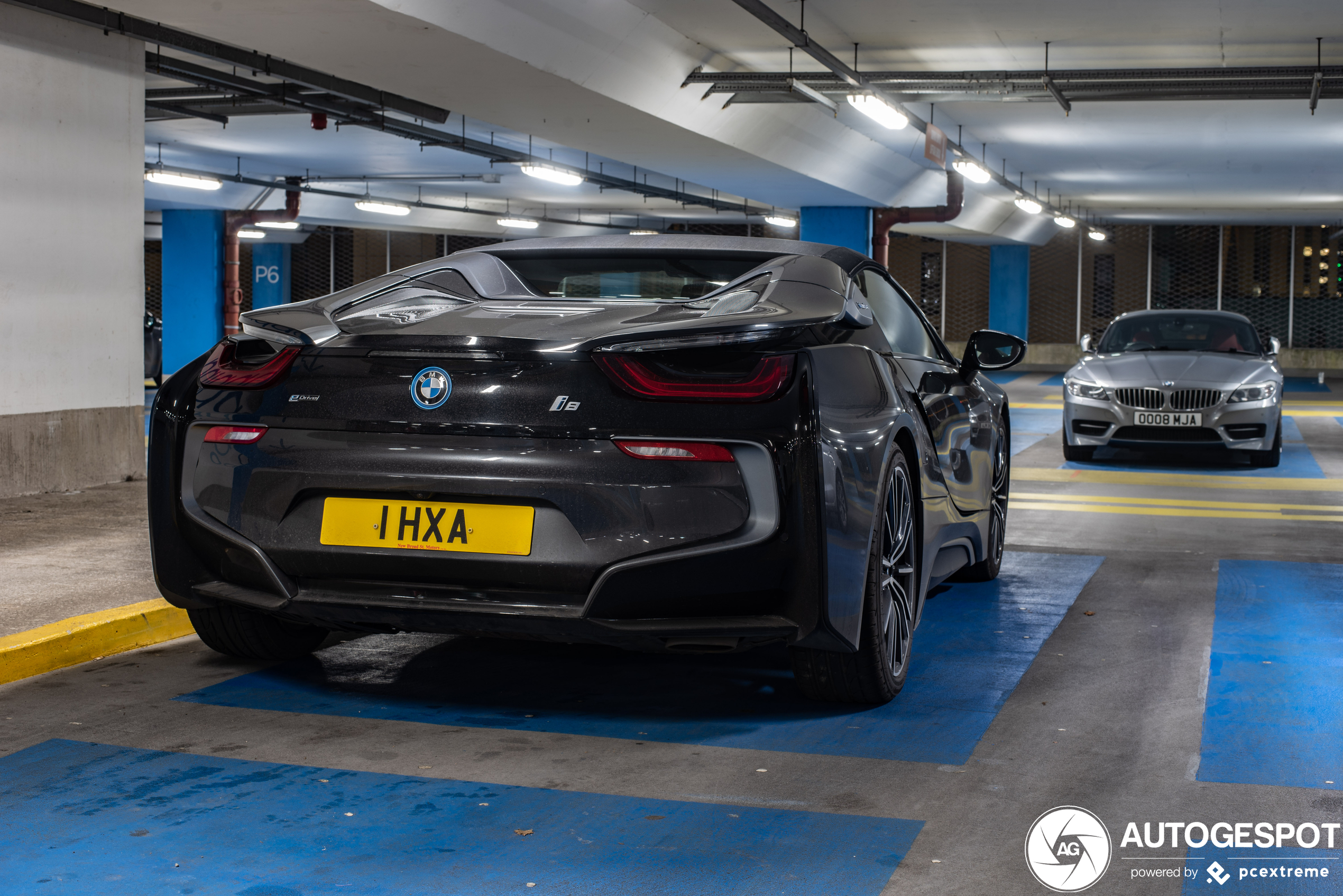 BMW i8 Roadster